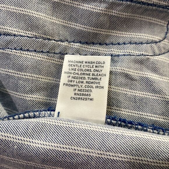 Caslon Blazer Light Weight Jacket Blue White Striped Two Button - Picture 11 of 12